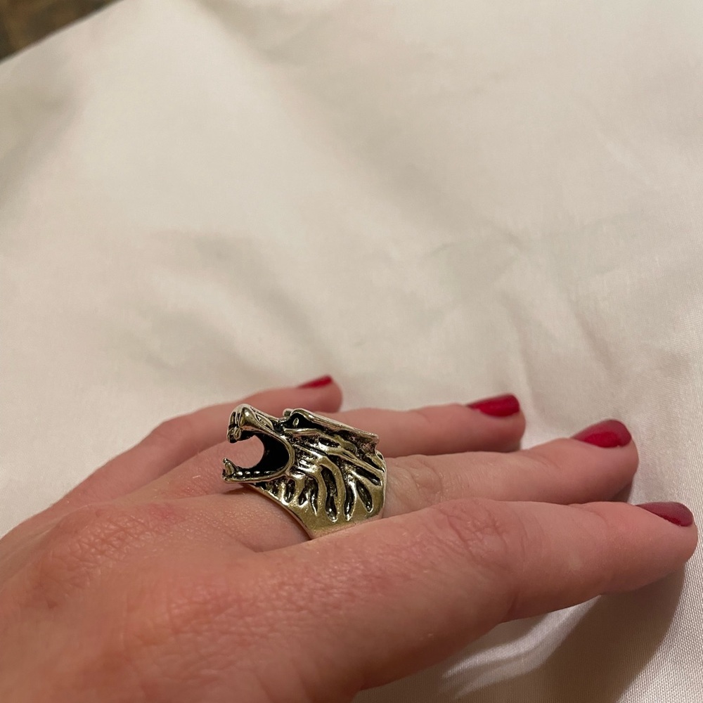 Ring